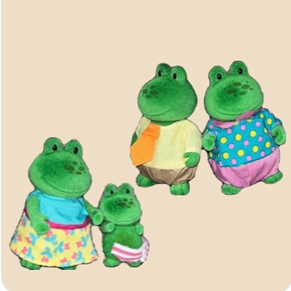 Rare Handsome Family of Frogs 🐸 - Picture 2 of 7